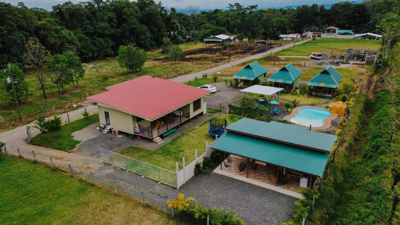 Chongo'S Place Familiar La Fortuna Exterior photo